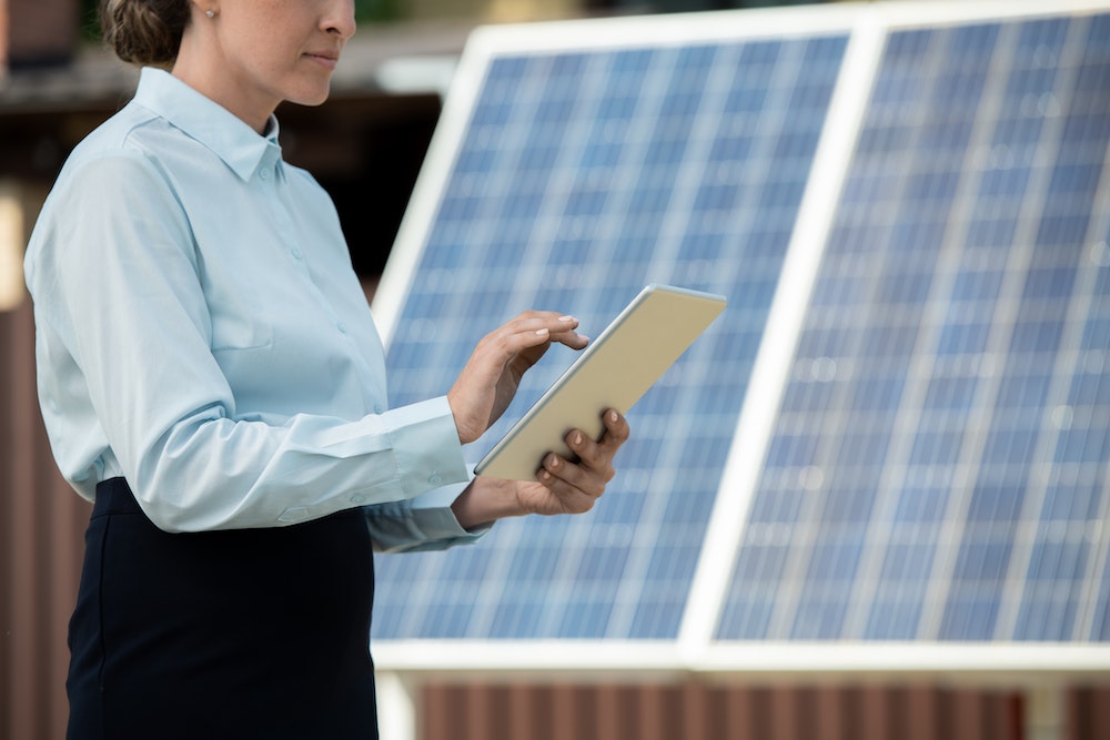 Optimisation de l'Orientation des Panneaux Photovoltaïques : la Clé d'une Efficacité Maximale